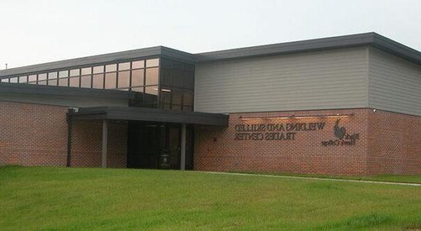 welding-and-trades-center-in-kewanee-768x330